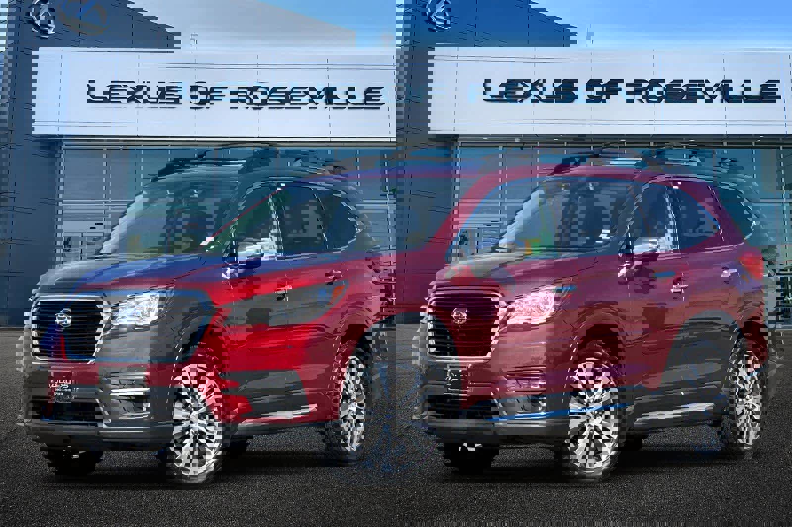 Used 2022 Subaru Ascent Touring image 1