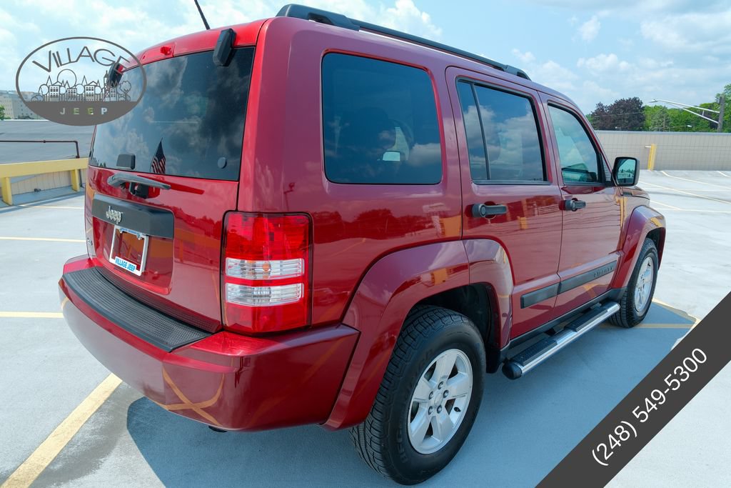 Used 2012 Jeep Liberty Sport w/ Popular Equipment Group AWD/4WD image 6