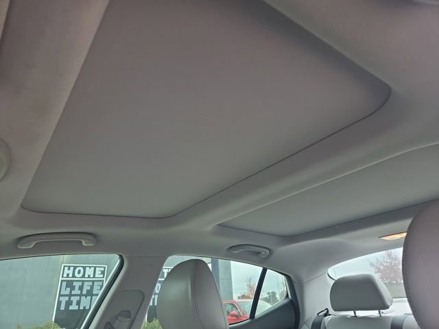 Used 2015 Kia Optima SX image 25