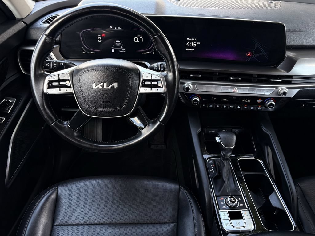 Used 2023 Kia Telluride LX AWD/4WD image 14