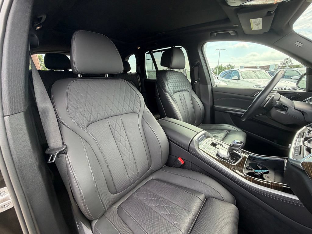 Certified 2023 BMW X5 sDrive40i w/ Luxury Seating Package RWD image 30