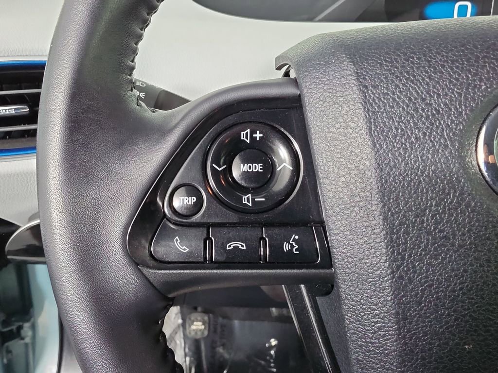 Used 2019 Toyota Prius XLE FWD image 13