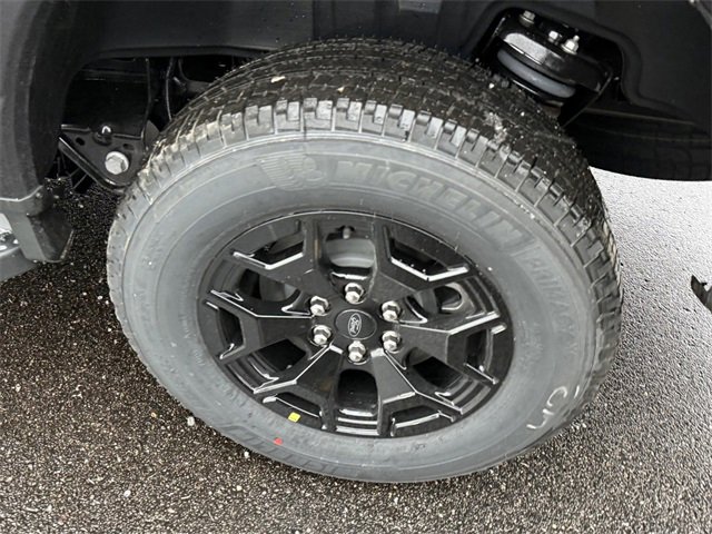 New 2025 Ford F150 Lightning XLT image 7