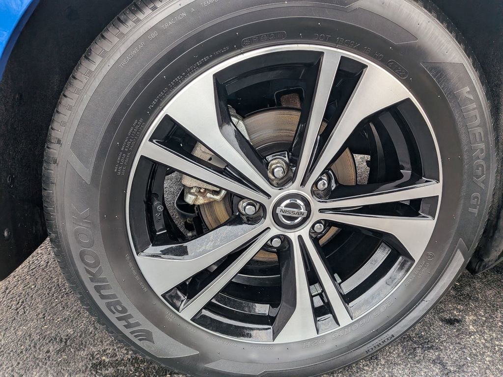 Used 2023 Nissan Sentra SV w/ All-Weather Package image 24