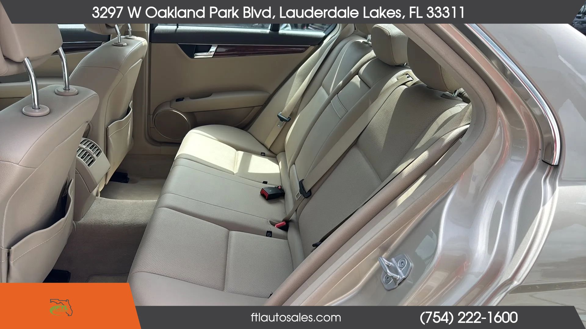 Used 2011 Mercedes-Benz C 300 Sedan image 29