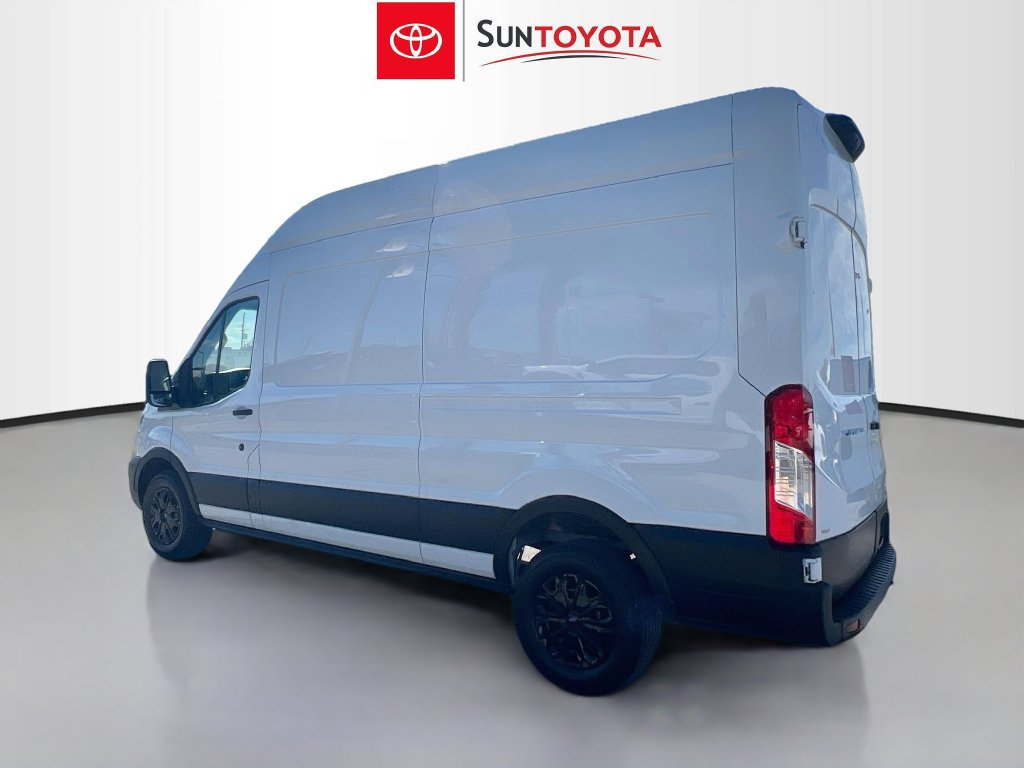 Used 2023 Ford Transit 250 148 High Roof w/ Load Area Protection Package RWD image 6