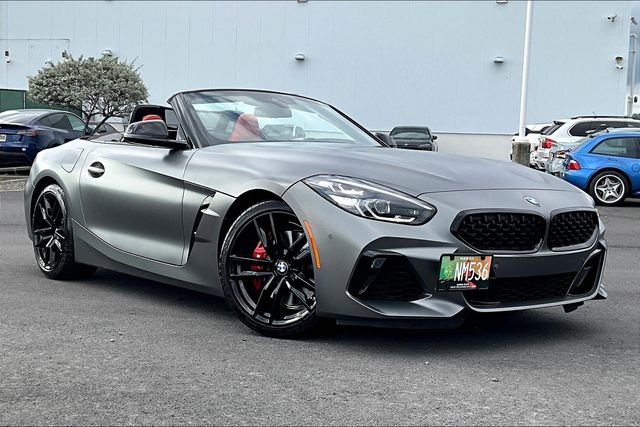 Used 2022 BMW Z4 M40i w/ Premium Package image 10