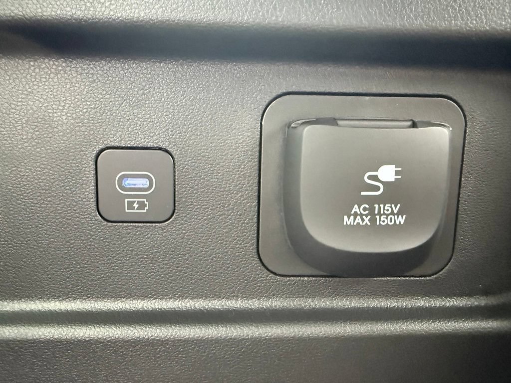 Certified 2026 Hyundai Santa Fe Calligraphy AWD/4WD image 22