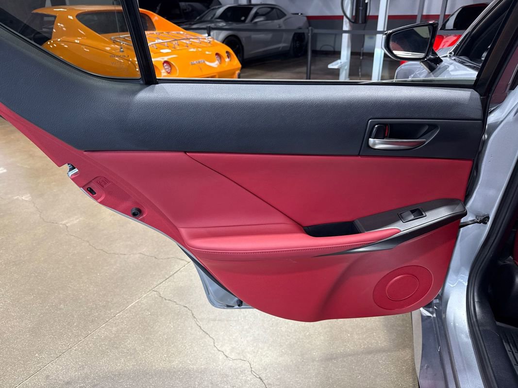 Used 2022 Lexus IS 350 F Sport image 89