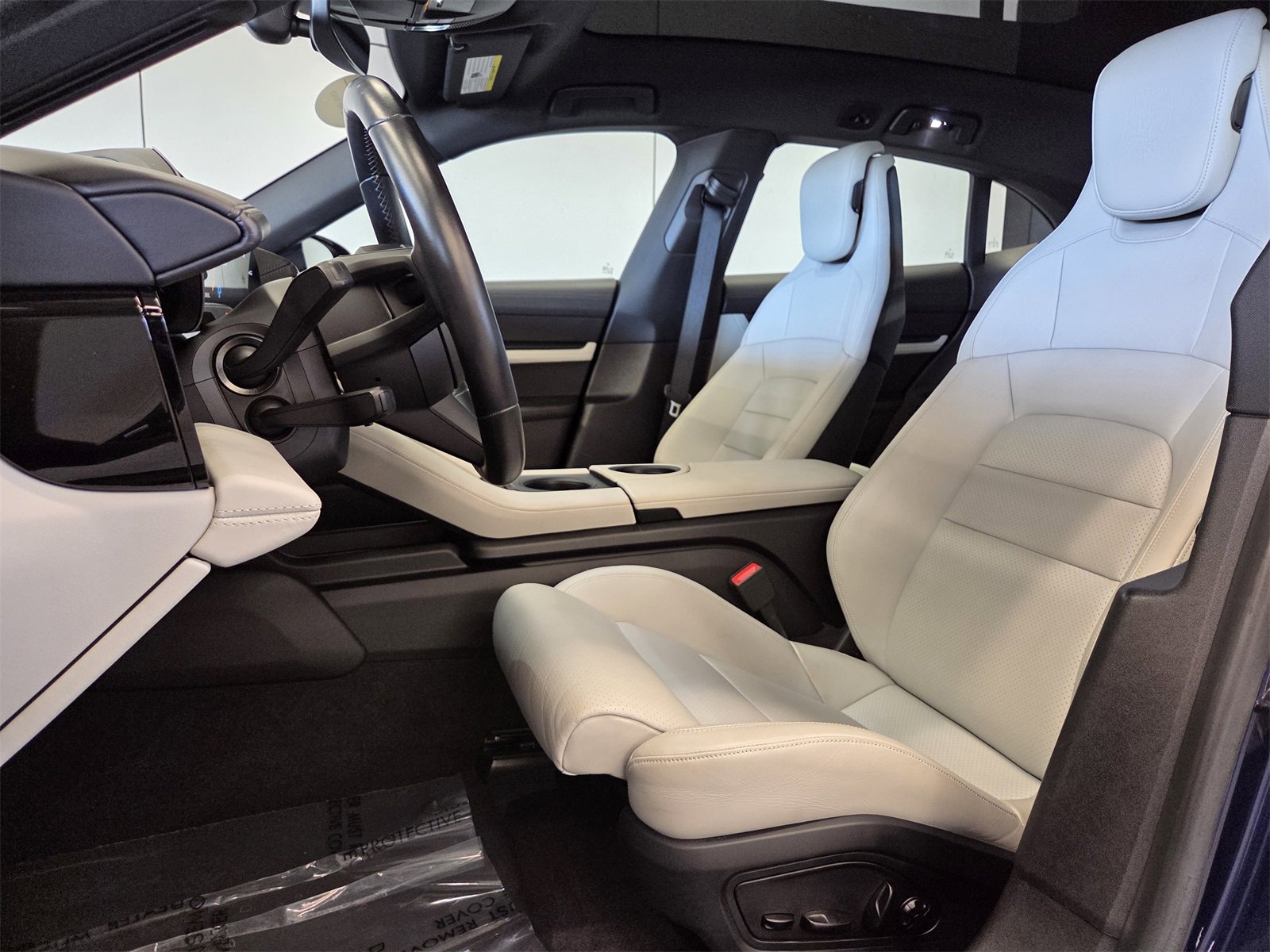 Used 2022 Porsche Taycan 4 Cross Turismo image 5