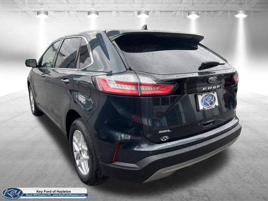 Certified 2023 Ford Edge SEL AWD/4WD image 5