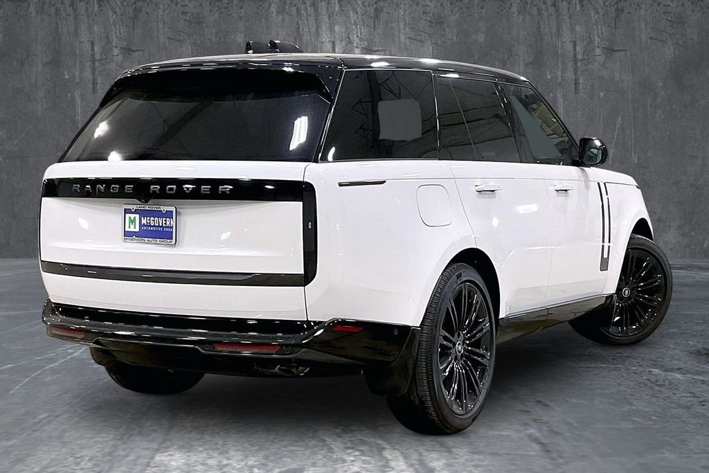 Used 2025 Land Rover Range Rover SE image 6