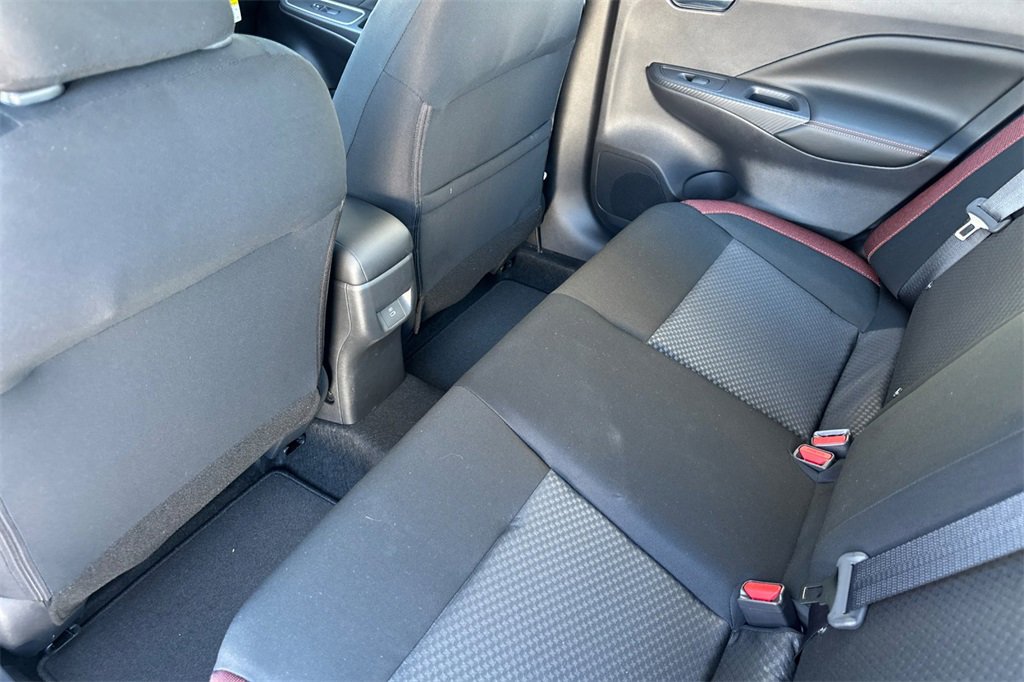 Used 2025 Nissan Versa SR w/ Trunk Package image 13