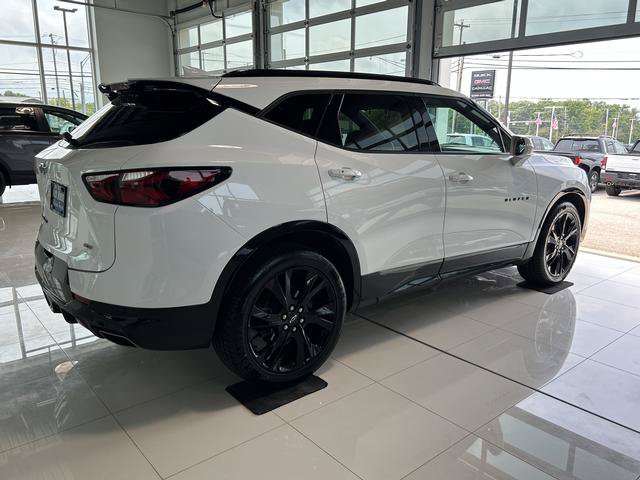 Used 2019 Chevrolet Blazer RS w/ Sun and Wheels Package AWD/4WD image 6