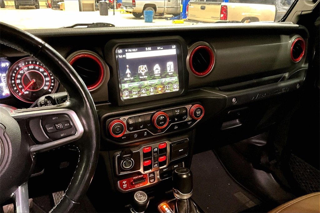 Used 2022 Jeep Wrangler Unlimited Rubicon w/ Cold Weather Group image 6