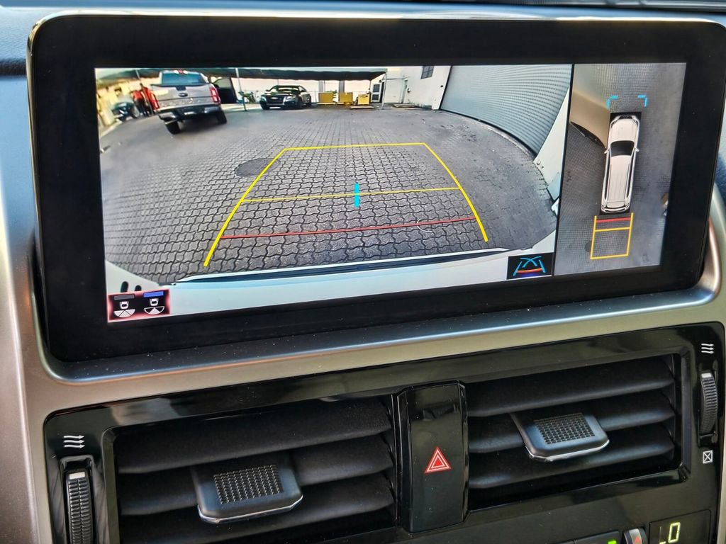 Used 2023 Lexus GX 460 Luxury w/ Sport Design Package image 16