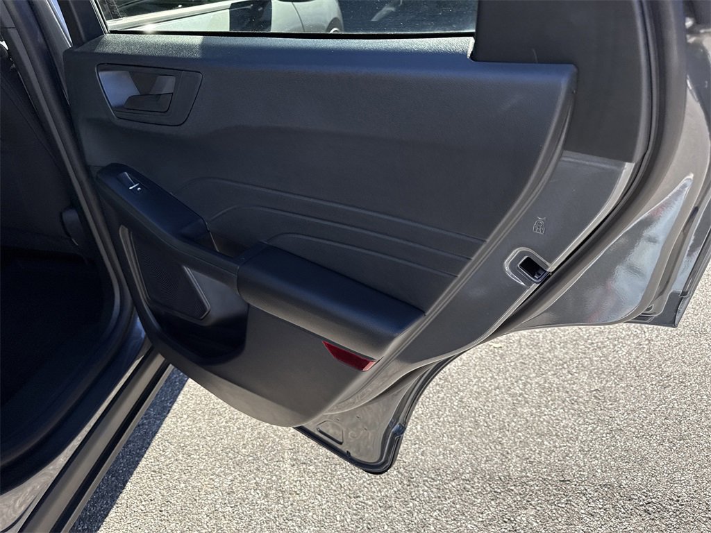 Used 2025 Ford Escape Active w/ Cold Weather Package image 40