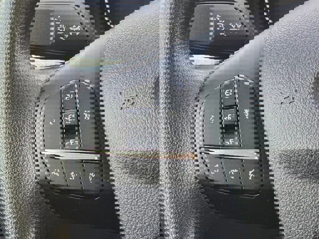 Used 2024 Ford Maverick XLT image 19