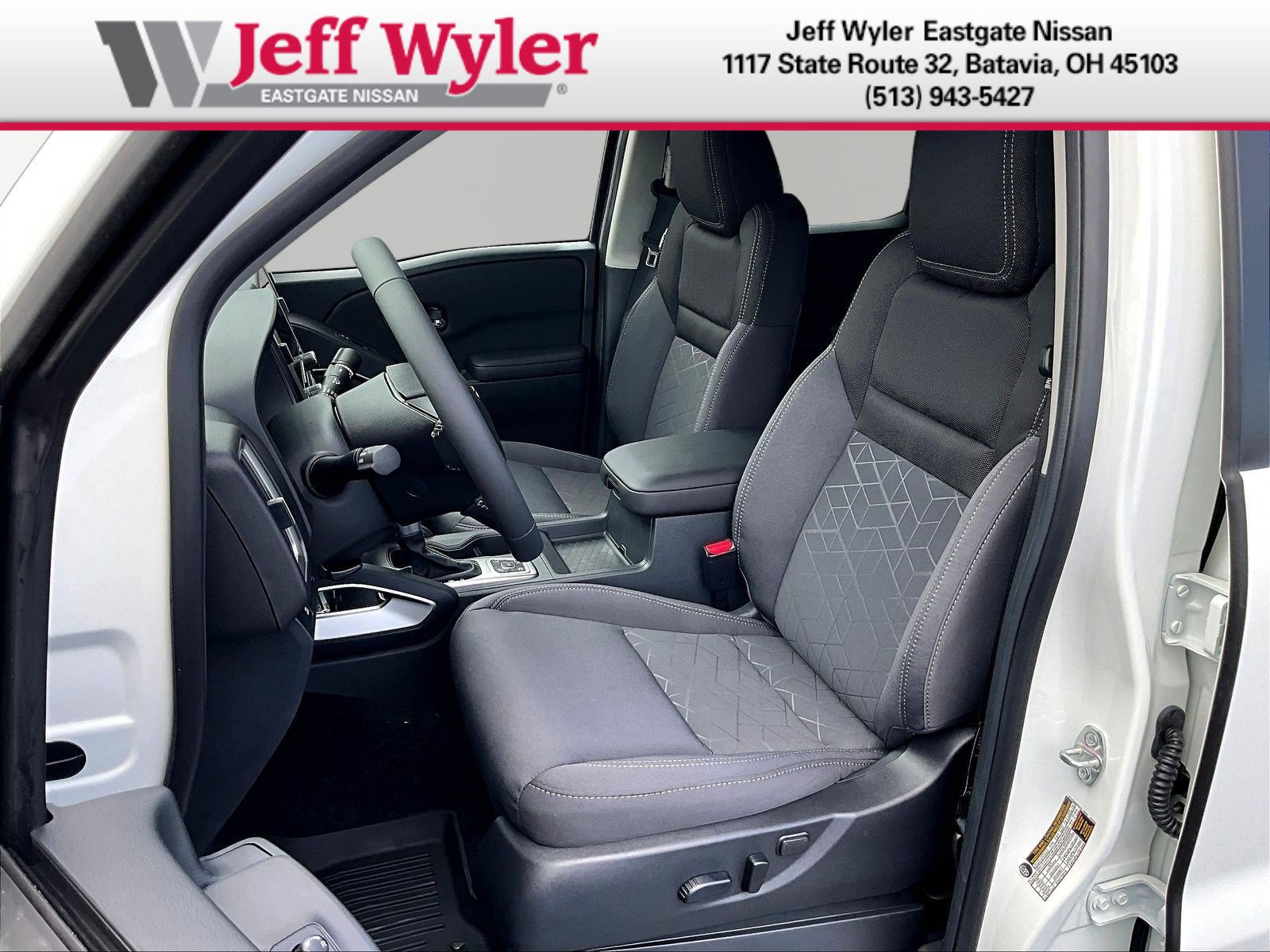 New 2026 Nissan Frontier SV w/ SV Convenience Package AWD/4WD image 16