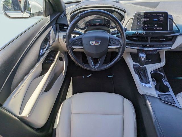 Used 2022 Cadillac CT4 Luxury w/ Sun And Sound Package RWD image 15