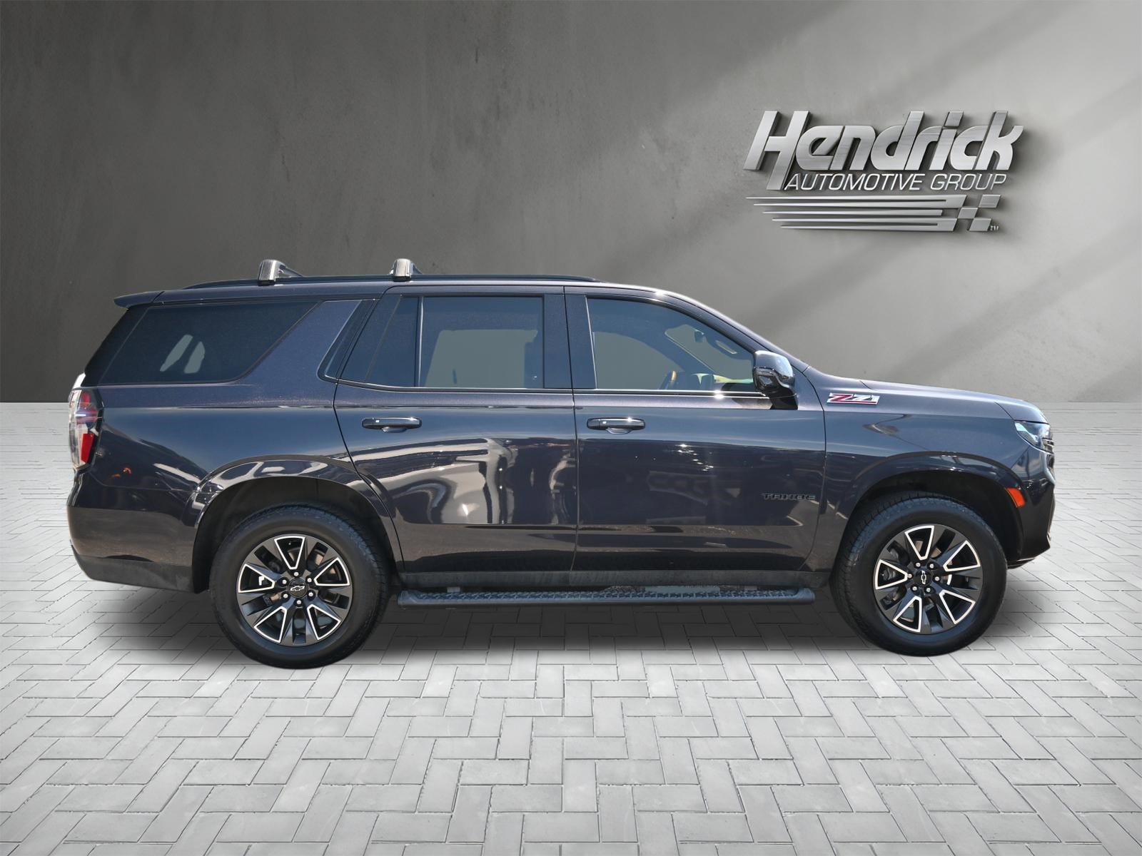 Used 2022 Chevrolet Tahoe Z71 w/ Luxury Package AWD/4WD image 10