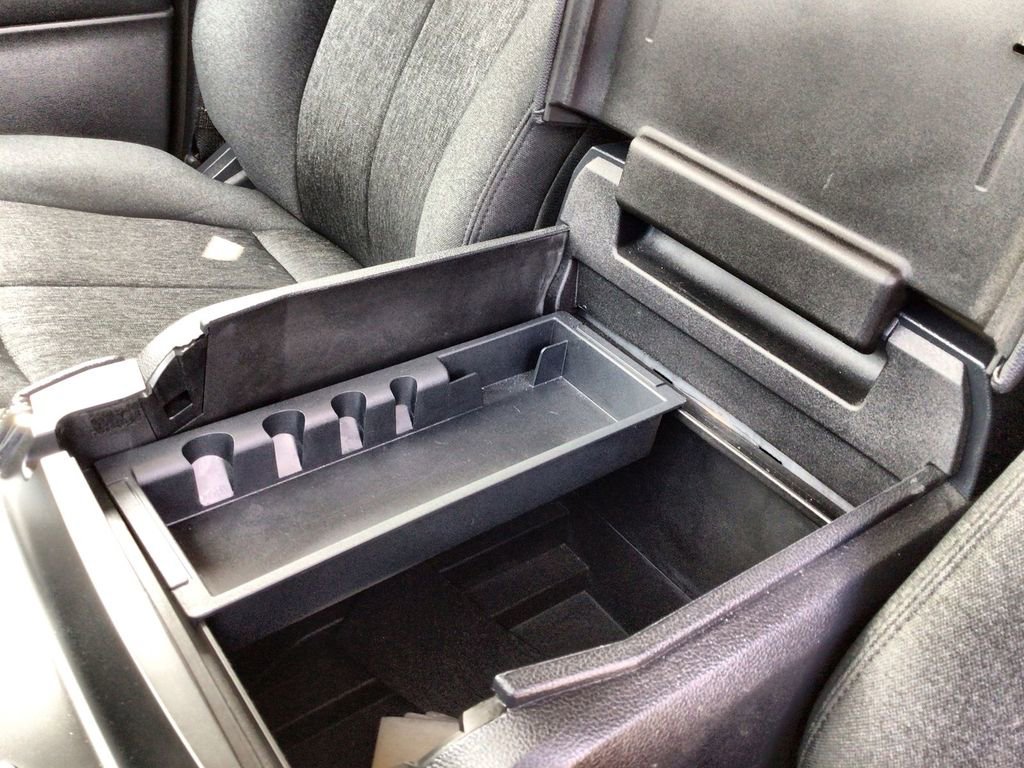 Used 2024 Ford Expedition XLT image 36