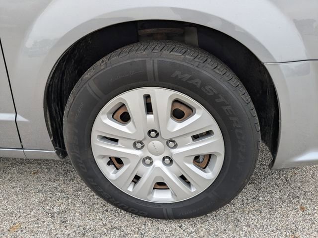 Used 2016 Dodge Grand Caravan SE w/ Quick Order Package 29E SE FWD image 8