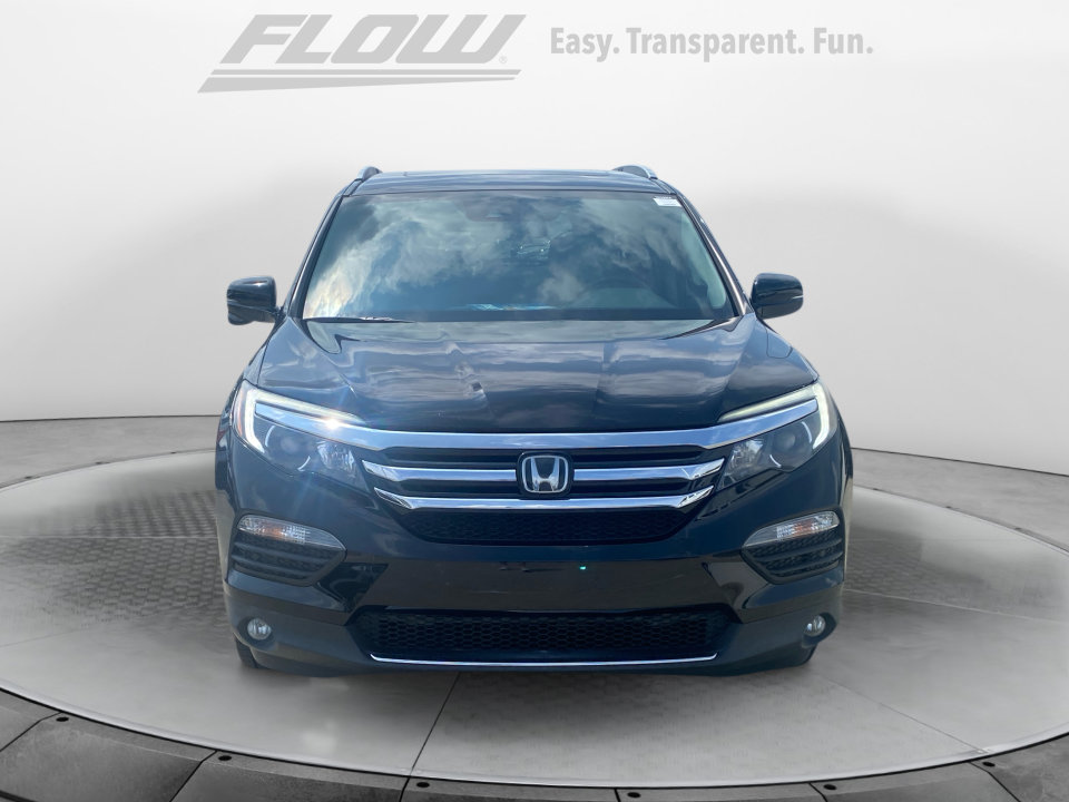 Used 2017 Honda Pilot Touring image 3