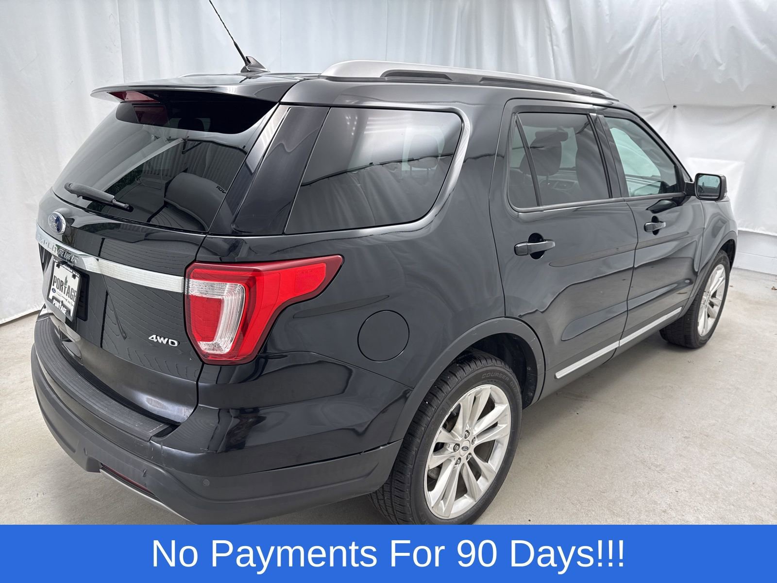 Certified 2019 Ford Explorer XLT w/ Equipment Group 202A image 2