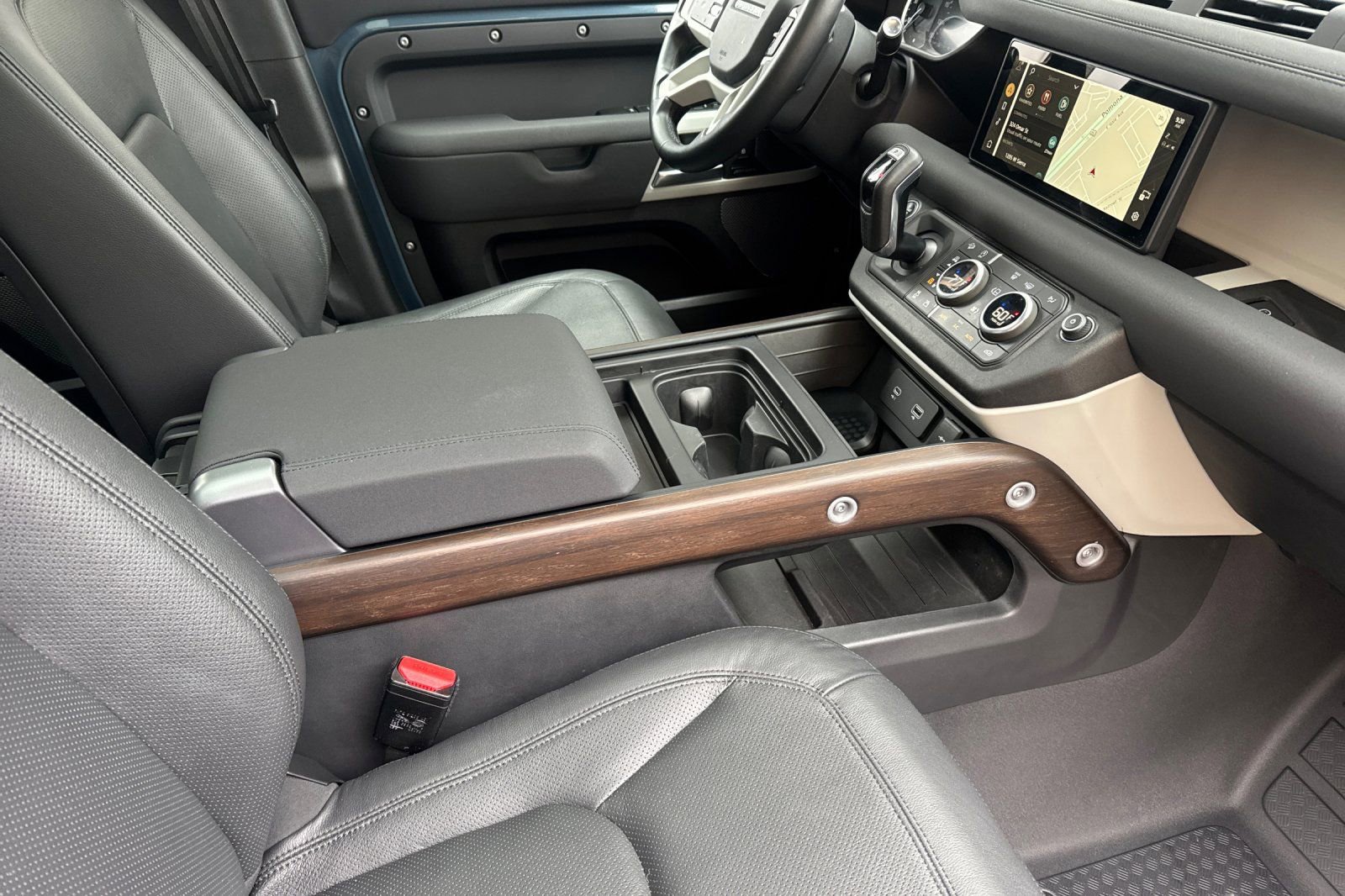 Certified 2023 Land Rover Defender 110 S image 17