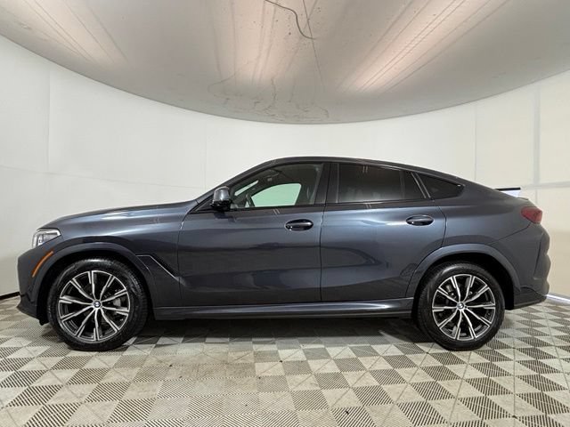 Used 2021 BMW X6 xDrive40i w/ Executive Package AWD/4WD image 4