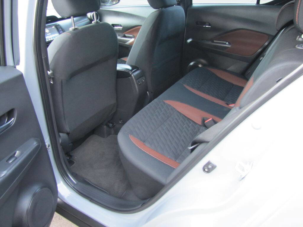 Used 2024 Nissan Kicks SR image 17