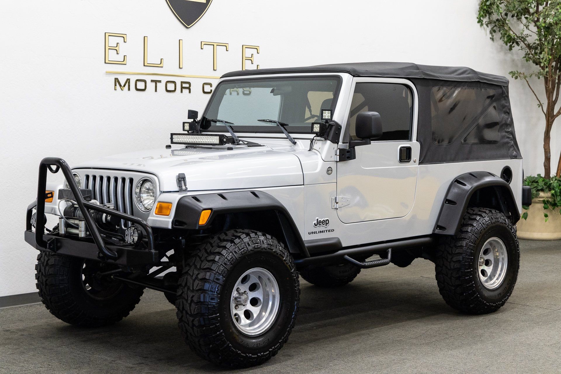 Used 2006 Jeep Wrangler Unlimited image 1