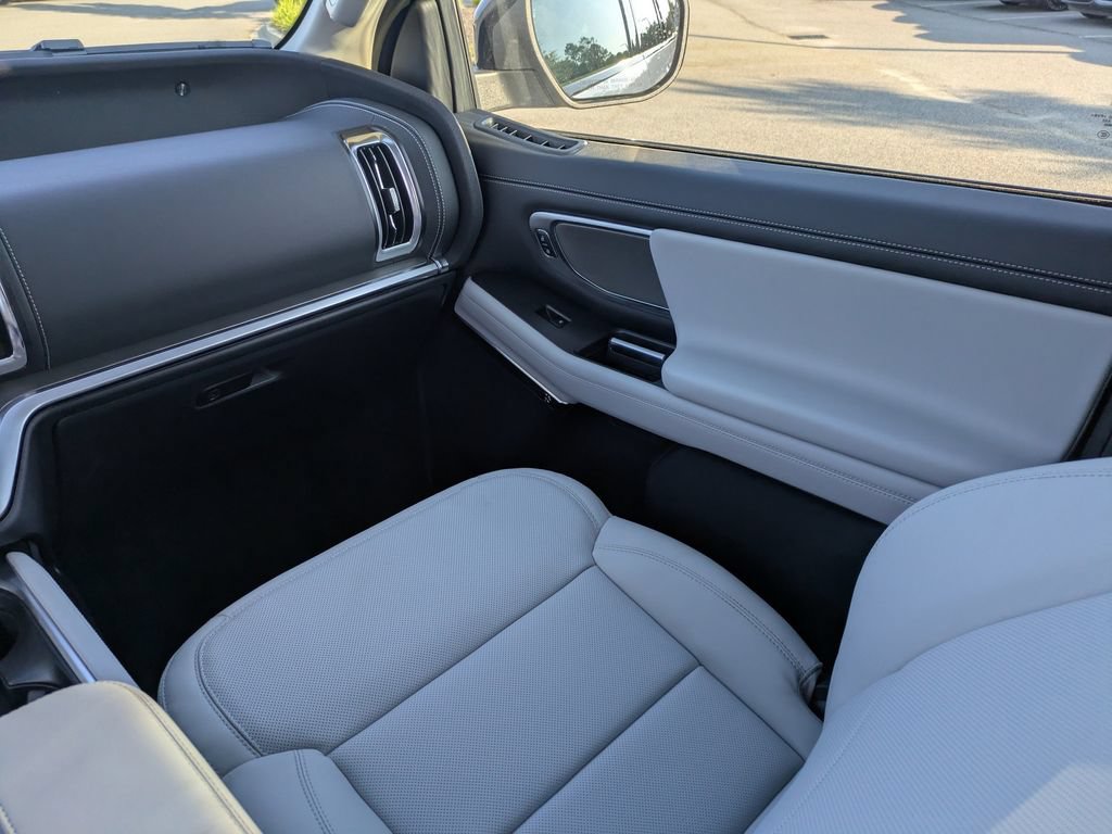 New 2027 Ford Expedition Platinum AWD/4WD image 20
