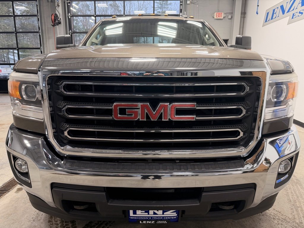 Used 2015 GMC Sierra 2500 SLE w/ SLE Preferred Package image 3