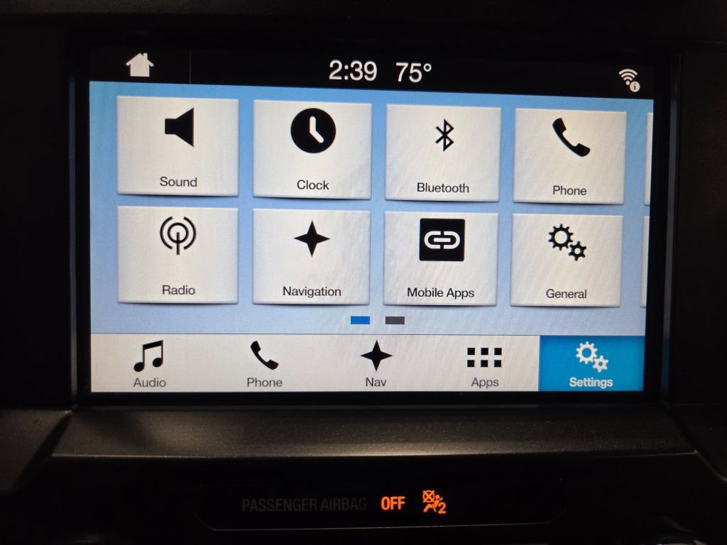 Used 2018 Ford F150 XLT w/ Equipment Group 302A Luxury AWD/4WD image 37