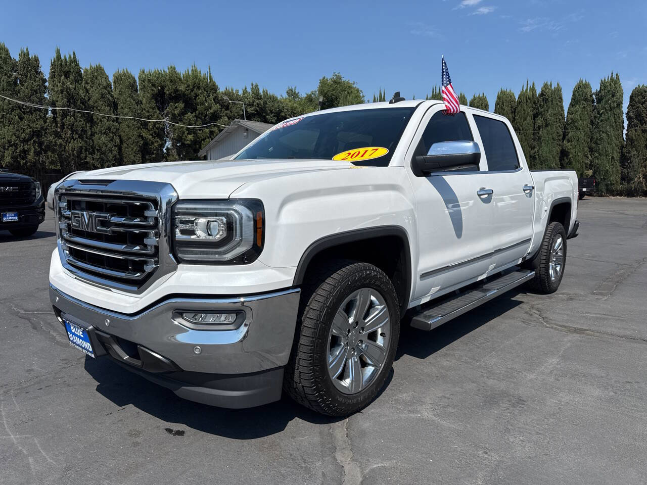 Used 2017 GMC Sierra 1500 SLT image 4