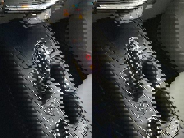 Certified 2023 Cadillac XT4 Premium Luxury w/ Driver Assist Package image 22