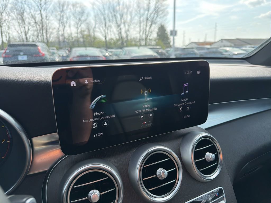 Used 2022 Mercedes-Benz GLC 300 4MATIC image 28