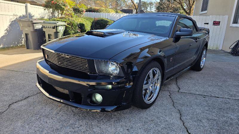 Used 2006 Ford Mustang GT RWD image 40