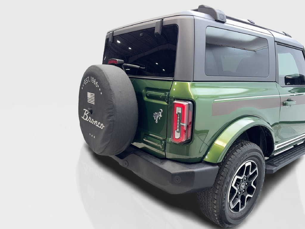 Used 2022 Ford Bronco Outer Banks AWD/4WD image 14
