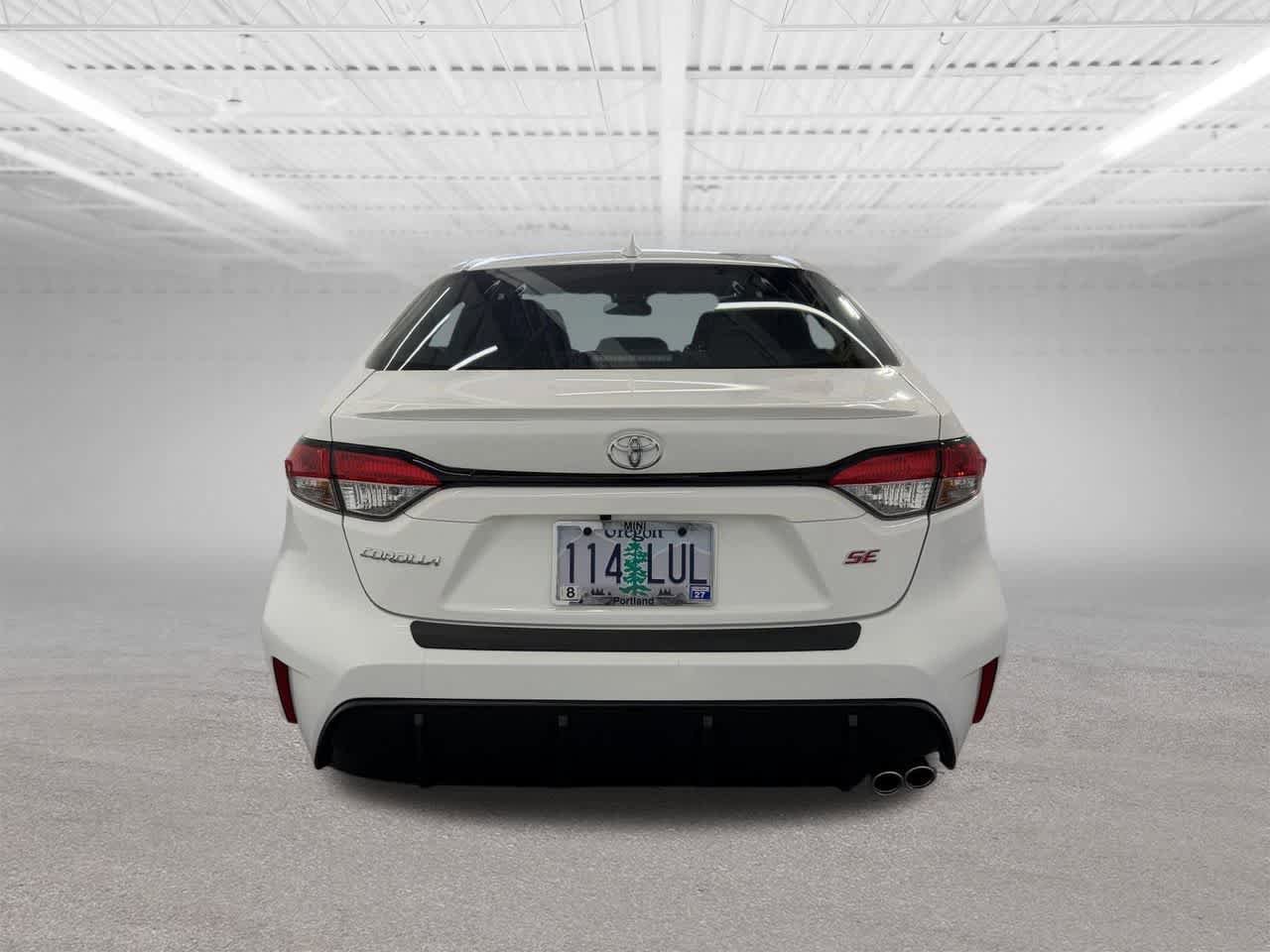 Used 2024 Toyota Corolla SE FWD image 4
