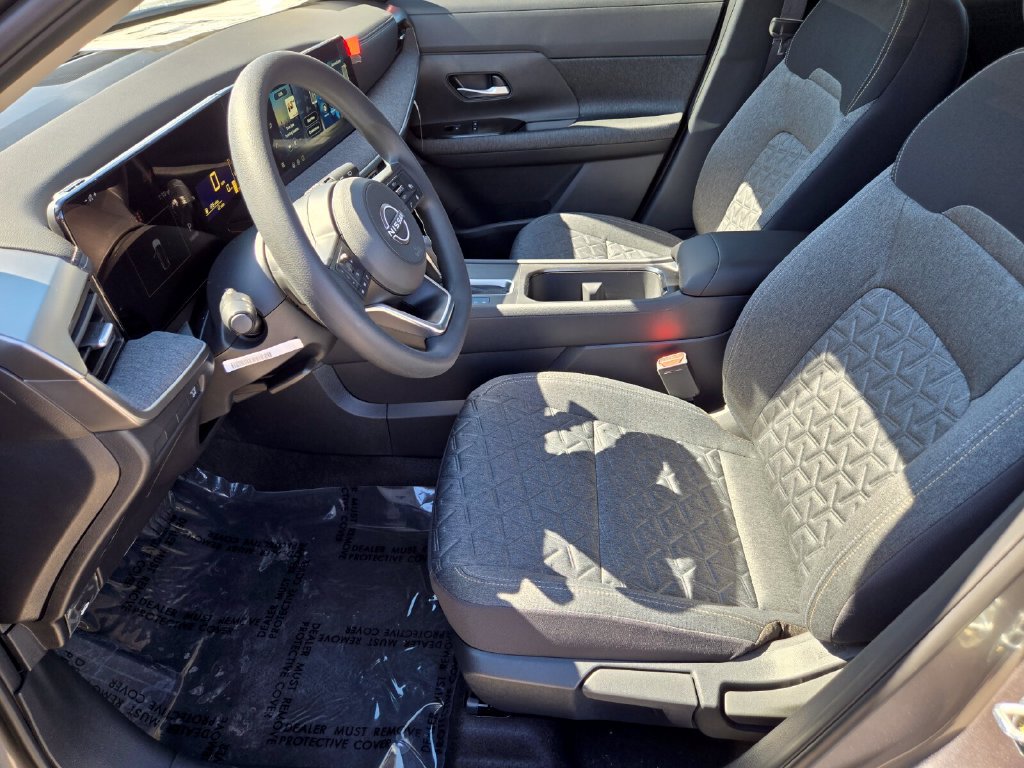 New 2027 Nissan Kicks SV w/ SV Premium Package FWD image 11