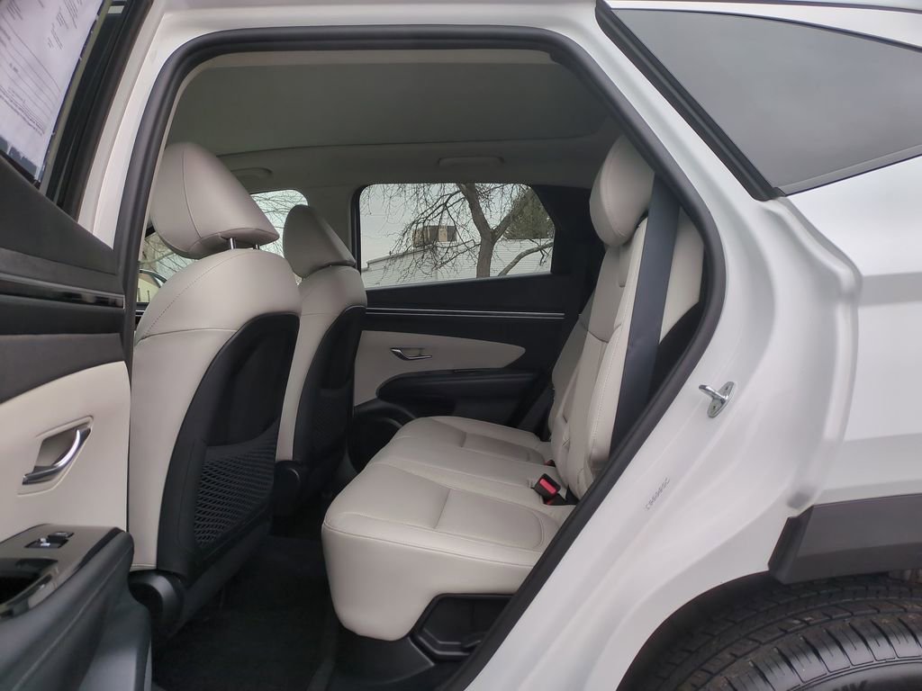 Used 2022 Hyundai Tucson Limited image 15