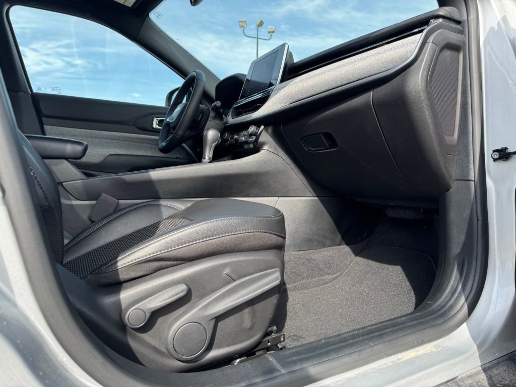 Certified 2025 Jeep Compass Latitude image 20