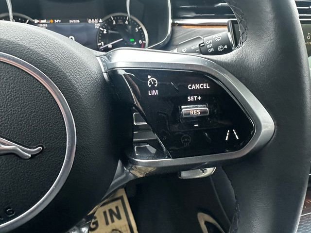 Certified 2023 Jaguar F-PACE AWD/4WD image 30