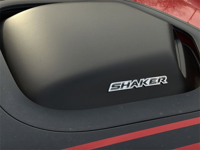 Used 2016 Dodge Challenger R/T image 11