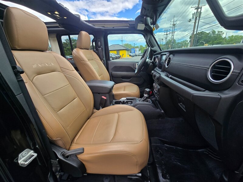 Used 2021 Jeep Wrangler Unlimited Sahara AWD/4WD image 15
