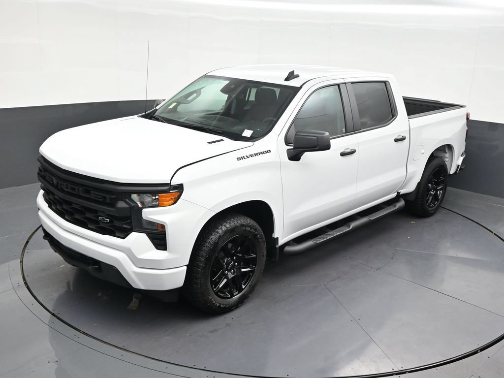 Used 2026 Chevrolet Silverado 1500 Custom w/ Turbomax Blackout Package RWD image 15