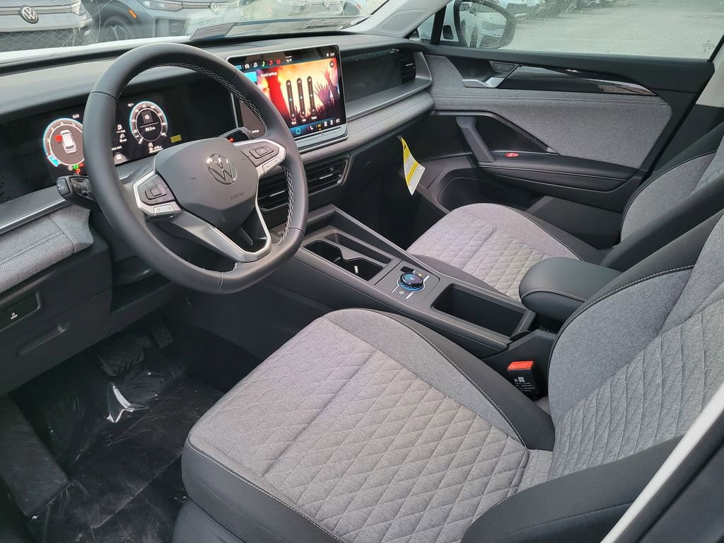 New 2026 Volkswagen Tiguan S image 7